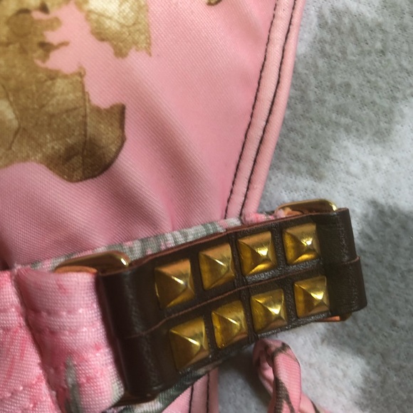 Sold - Picture 6 of 8